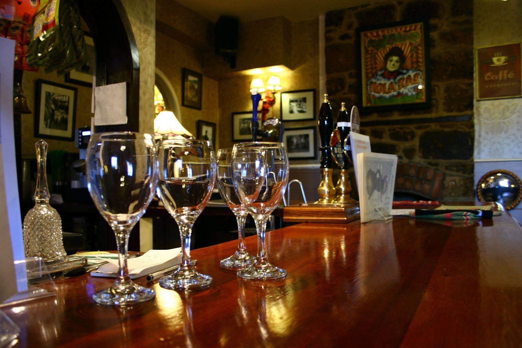 The Globe Inn Chagford Exteriér fotografie